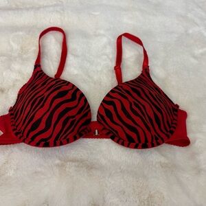 Front closure Red and Black Zebra Print Front closure bra